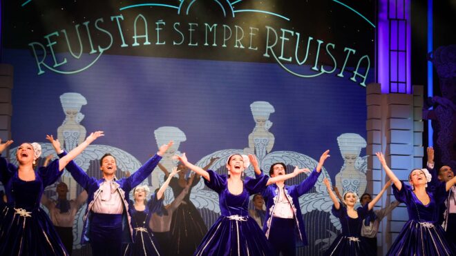 Descontos para o espetáculo Revista é Sempre Revista no Politeama